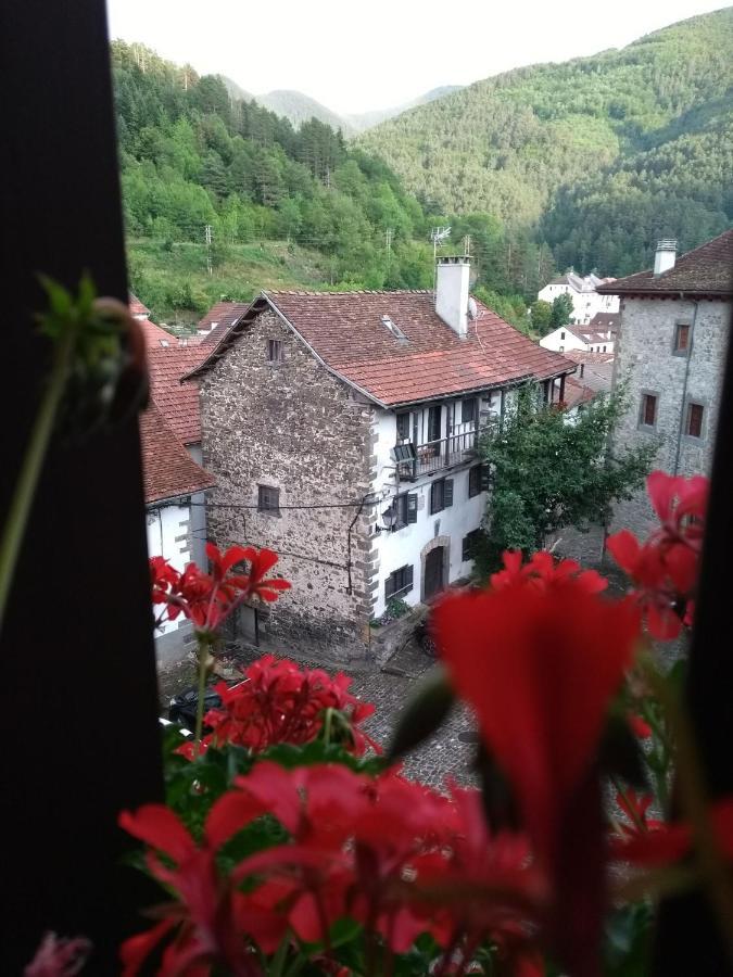 Casa Rural Elurkoia Isaba Zewnętrze zdjęcie
