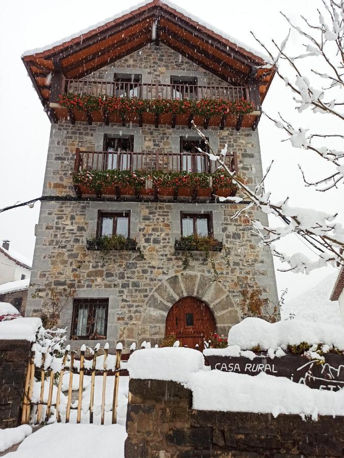 Casa Rural Elurkoia Isaba Zewnętrze zdjęcie